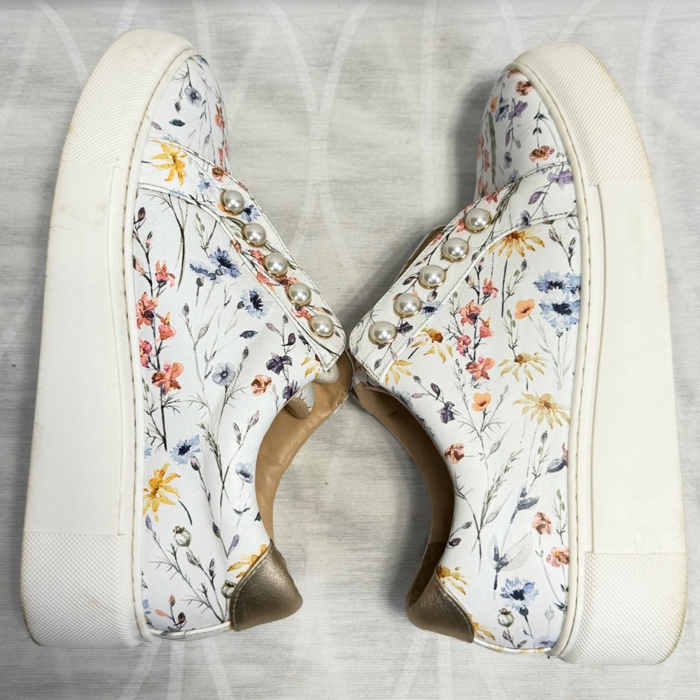 Alex Marie Wrenna Floral Pearl Stud Embellished Leather Platform Sneakers sz 7.5 - Picture 9 of 10
